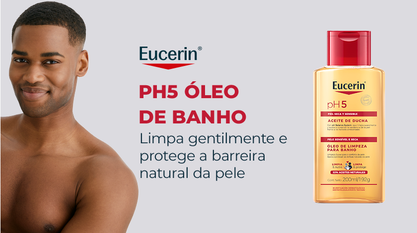 Frasco do produto Eucerin PH5 Óleo de Limpeza para Banho com tampa vermelha ao lado direito. Ao lado esquerdo, um homem sorri.