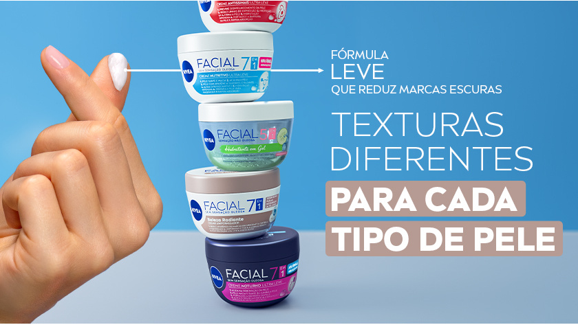 Uma mão faz o símbolo de coração, mostrando a textura do produto no dedo. Ao lado, uma torre com os 5 potinhos é destacada.