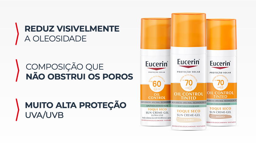 Três frascos de protetor solar com tampas laranja dispostos lado a lado sobre fundo claro, com destaque para embalagens de diferentes versões do produto e indicação de proteção solar, ao lado de elementos gráficos em formato de setas.