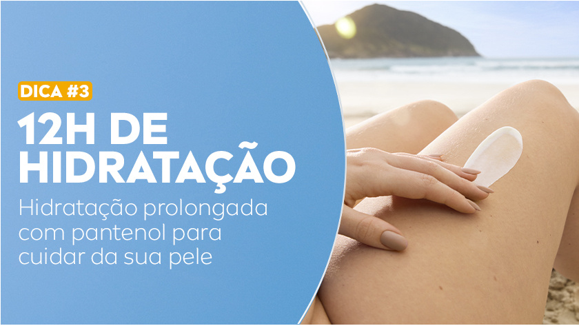 Imagem com metade do fundo azul. Ao lado direito, uma imagem de uma pessoa na praia, com close na perna com protetor solar aplicado.