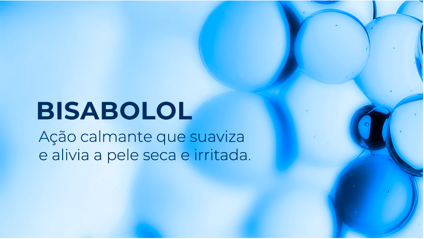 Fundo azul claro, com textura líquida