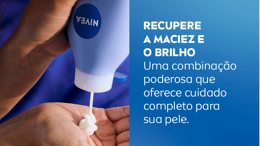 Imagem dividida: à esquerda, imagem de uma mão aplicando o creme. Ao lado direito, o texto é apresentado em um fundo azul.
