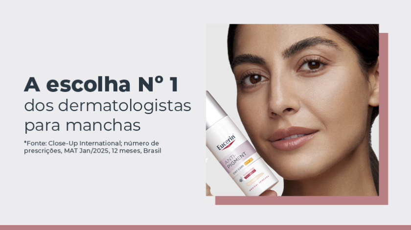 Banner publicitário mostrando o rosto de uma mulher com pele uniforme e expressão serena. Ao lado, há um frasco do creme facial Eucerin Anti-Pigment Creme Facial Dia com design branco e detalhes em prata e lilás.