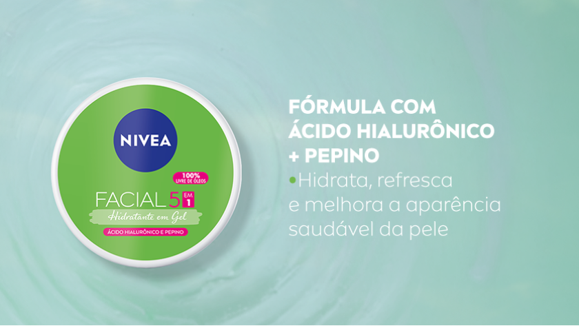 Fundo azul com efeito circular. Tampa do produto NIVEA Facial 7 em 1 Hidratante em Gel Ultralight está ao centro com rótulo turquesa e azul escuro. À direita, texto destaca nova fórmula com ácido hialurônico que hidrata profundamente a pele.