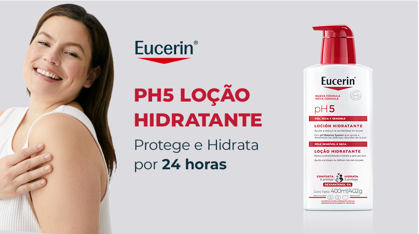 Imagem da loção Eucerin pH5 com foco na embalagem, em um fundo neutro. No canto esquerdo, uma mulher sorri.