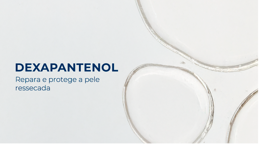 Fundo neutro. Ao lado, representações microscópicas da fórmula se destacam, em uma textura líquida.