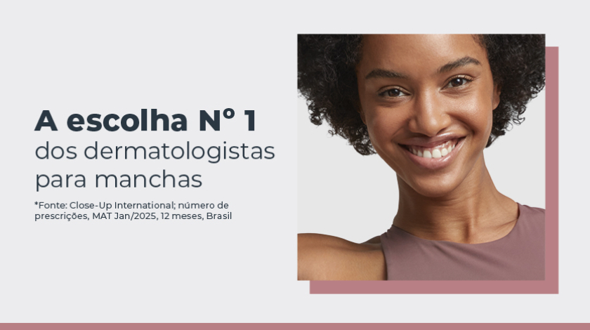 Banner publicitário mostrando o rosto de uma mulher com pele uniforme e expressão serena.