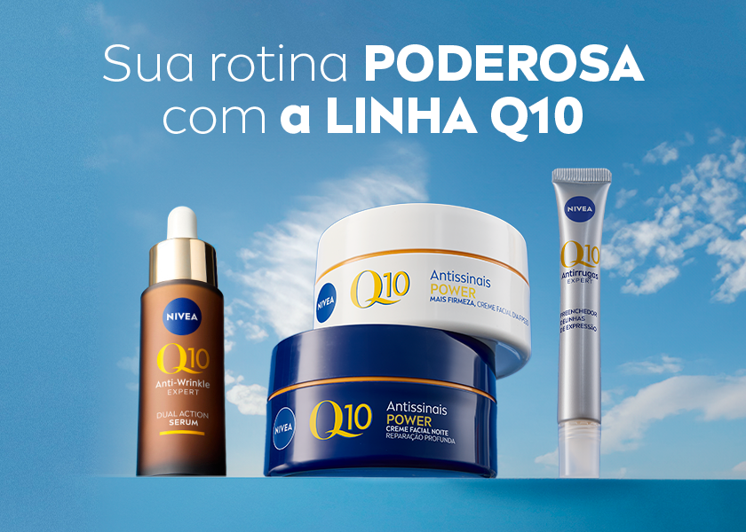 Fundo de céu azul e nuvens suaves. Ao centro, destaque para quatro produtos da linha NIVEA Q10: um sérum anti-rugas com conta-gotas (embalagem marrom com dourado), dois potes de creme antissinais (um branco e um azul marinho), e um creme em bisnaga prateada.